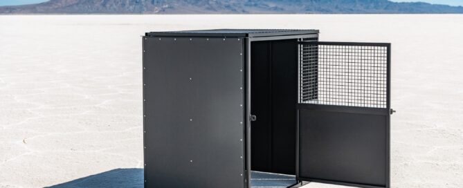 Dual-Swing Door Latches | Elite Kennels Inc